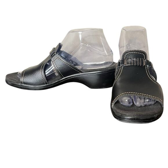 CLARKS Brown Leather Open Toe Slide Slip On Sandals Contrast Stitching Women’s 8 - Picture 2 of 9